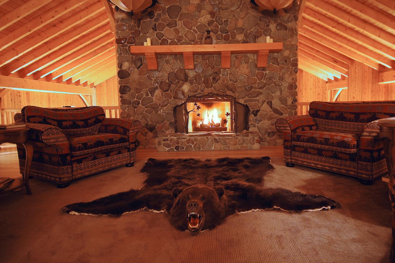 Bear Claw Lodge Kispiox Exterior foto